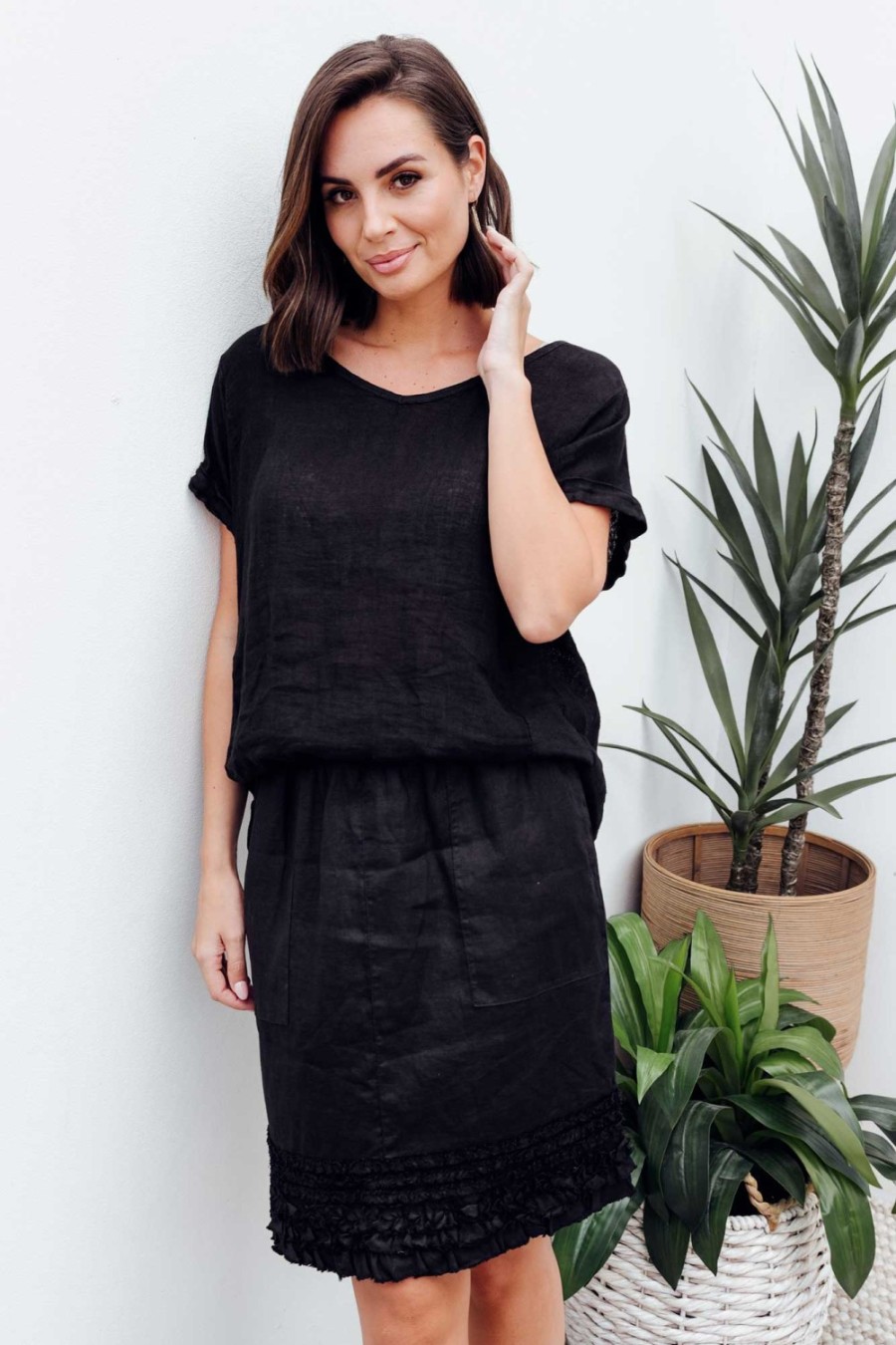 Clothing Gordon Smith Skirts | Phillipa Black Ruffle Hem Skirt