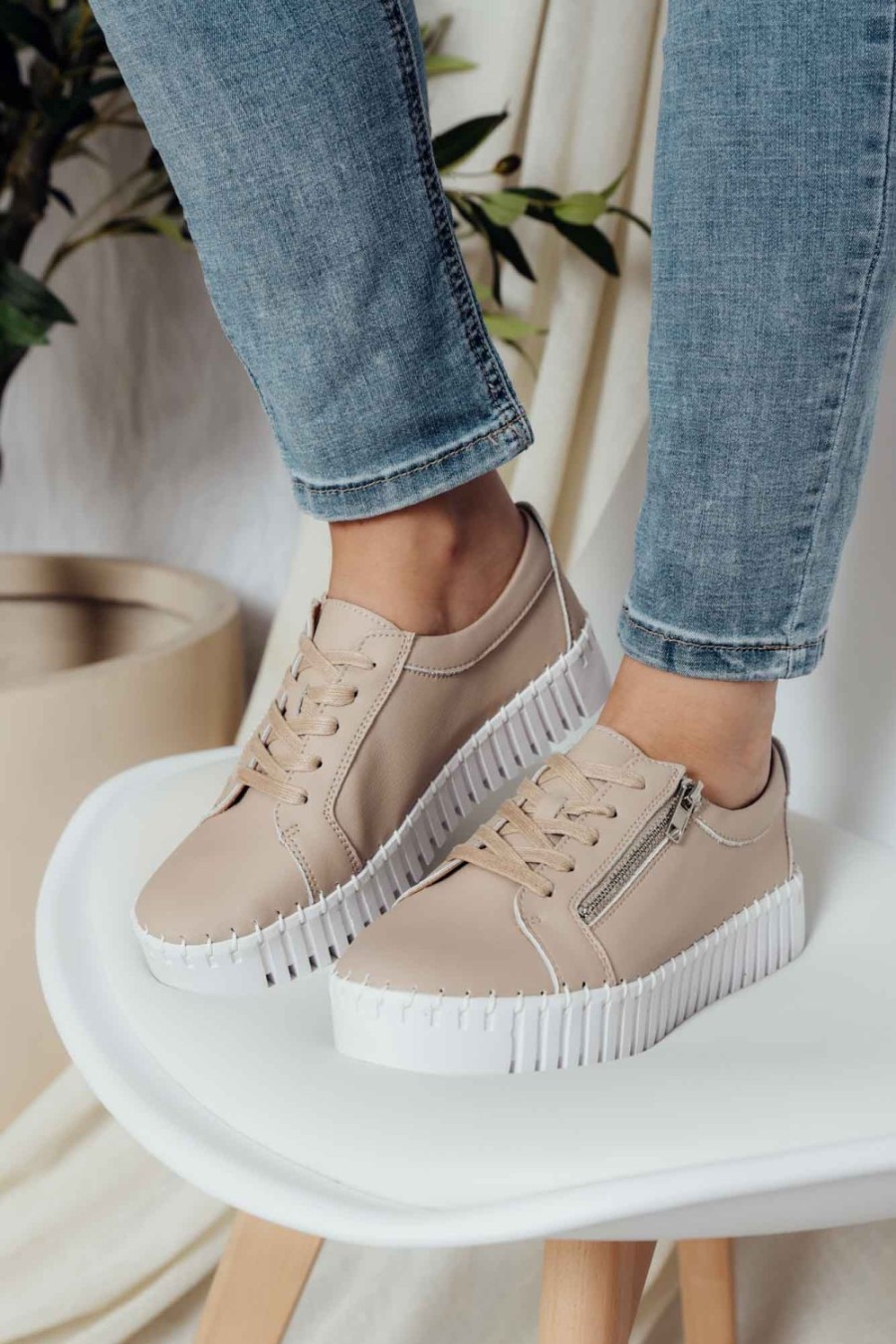 Shoes Bay Lane Leather Sneakers | Medusa Nude Platform Sneaker