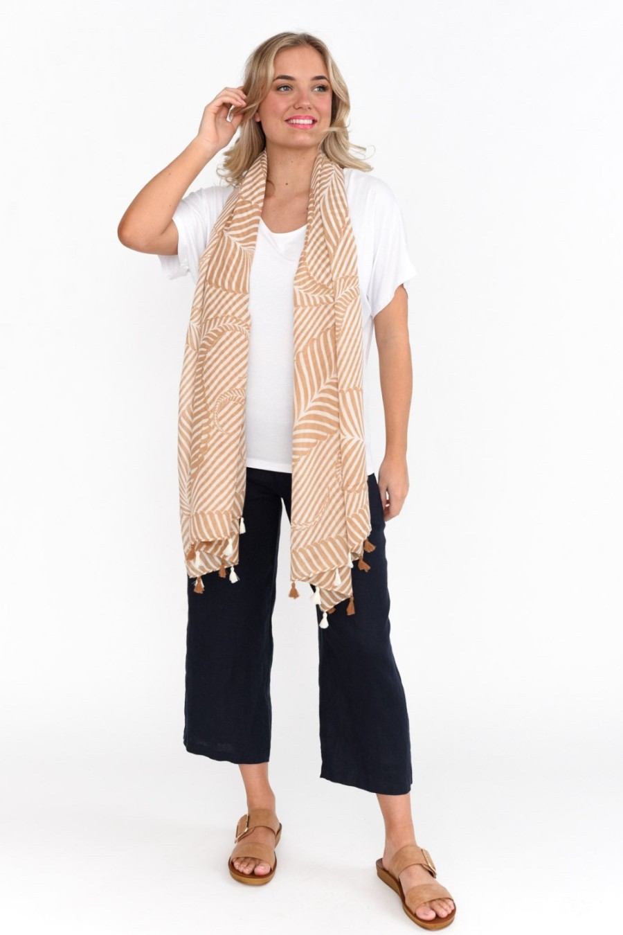 Clothing Enhance Scarves | Alize Tan Geometric Scarf