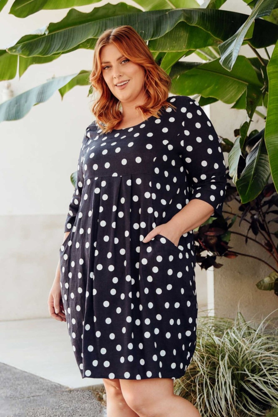 Clothing Hourglass Linen Dresses | Myley Navy Dot Linen Cotton Dress