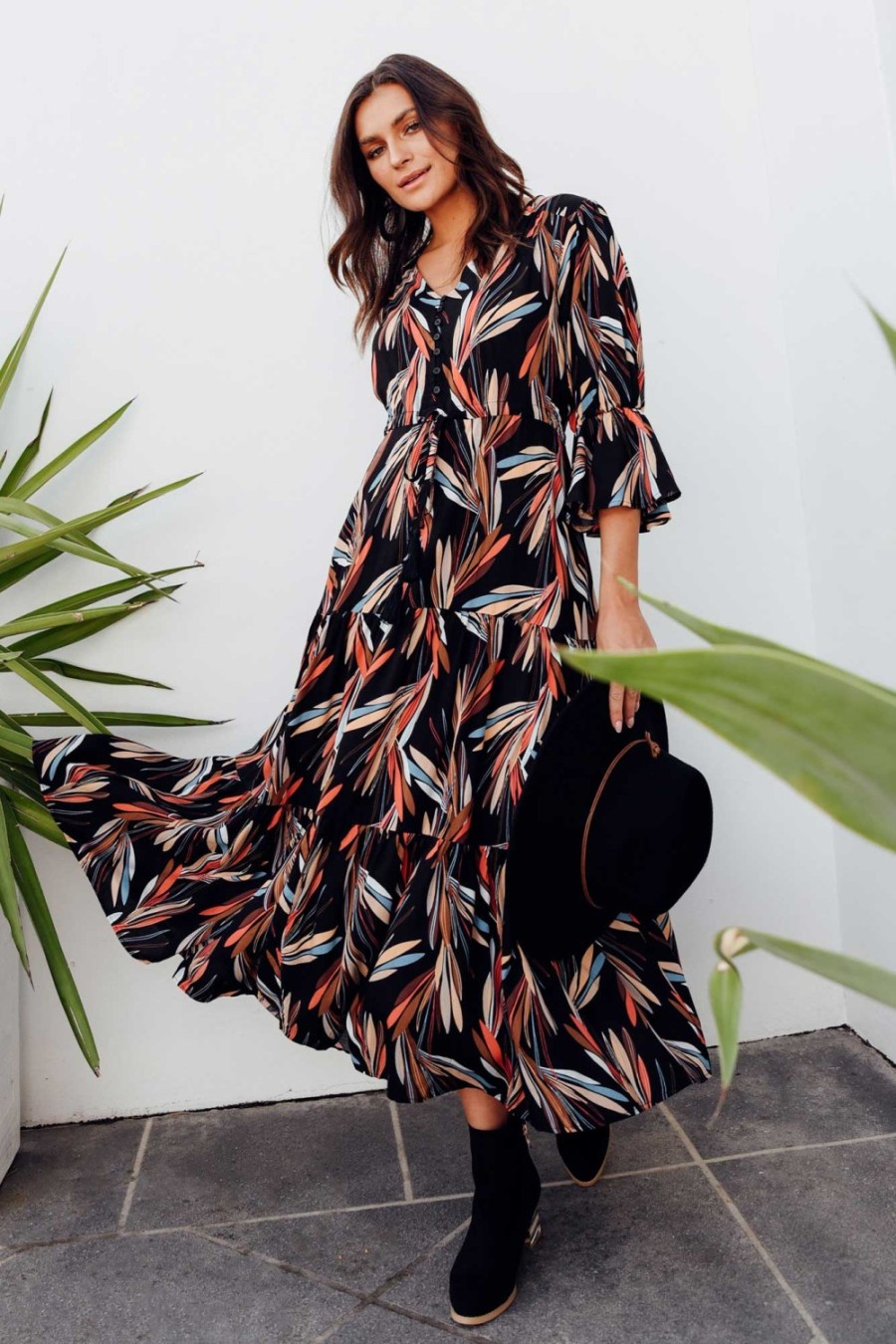 Clothing Willow Tree Maxi Dresses | Howard Black Leaf Tassel Tie Dress