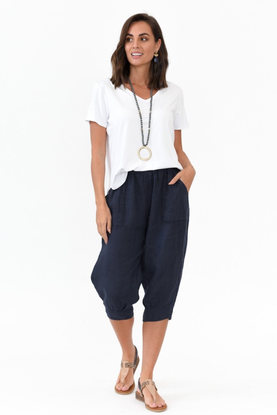 Clothing Donna Donna Pants | Carmichael Navy Linen Capri Pant