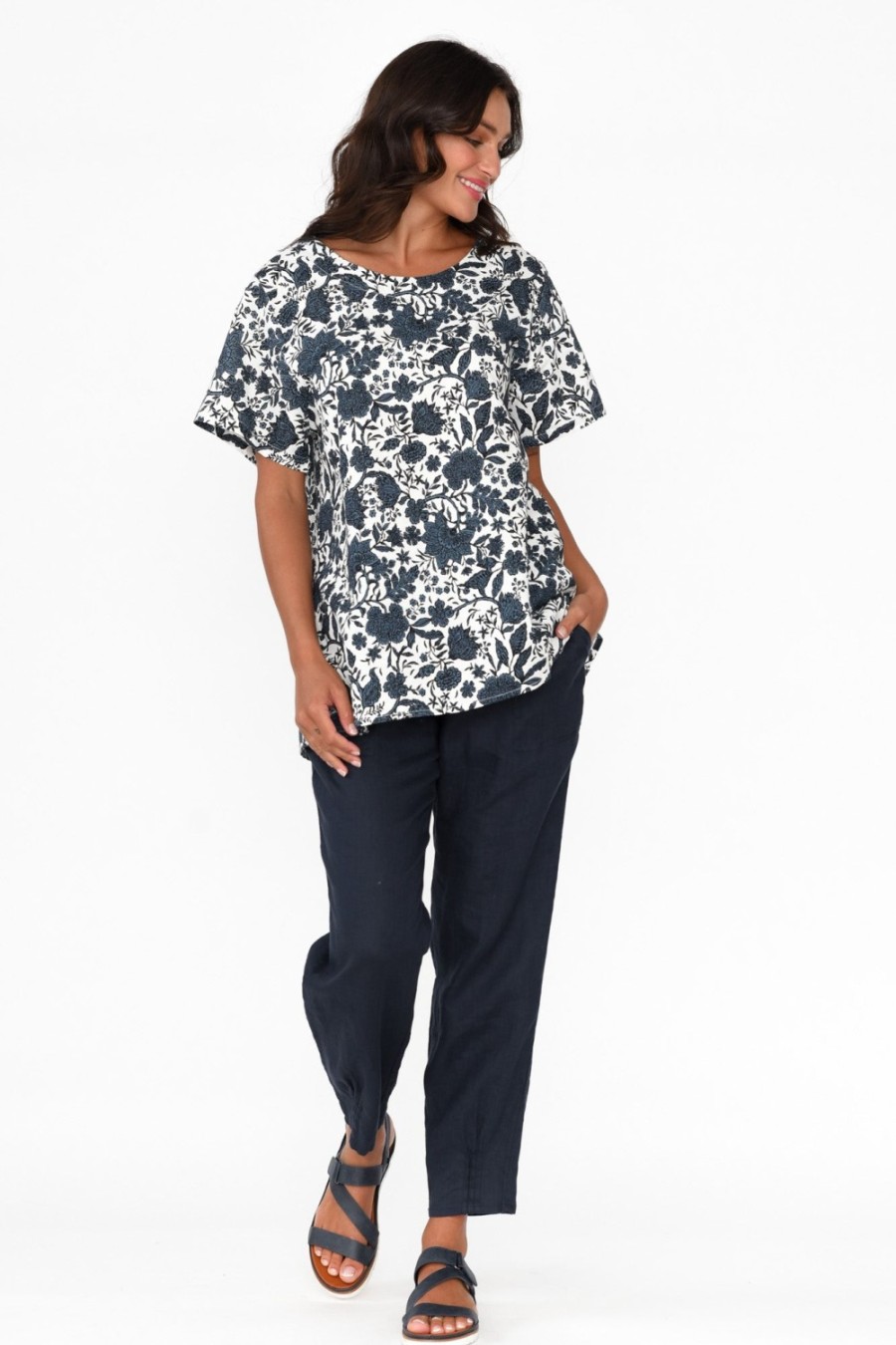 Clothing Cali and Co Linen Tops | Baraka Navy Floral Linen Top