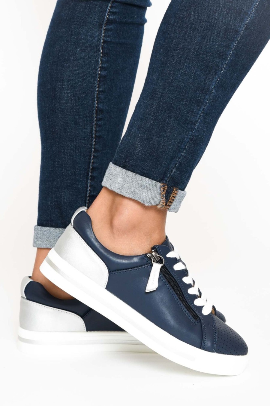 Shoes Bay Lane Leather Sneakers | Carissa Navy Silver Sneaker