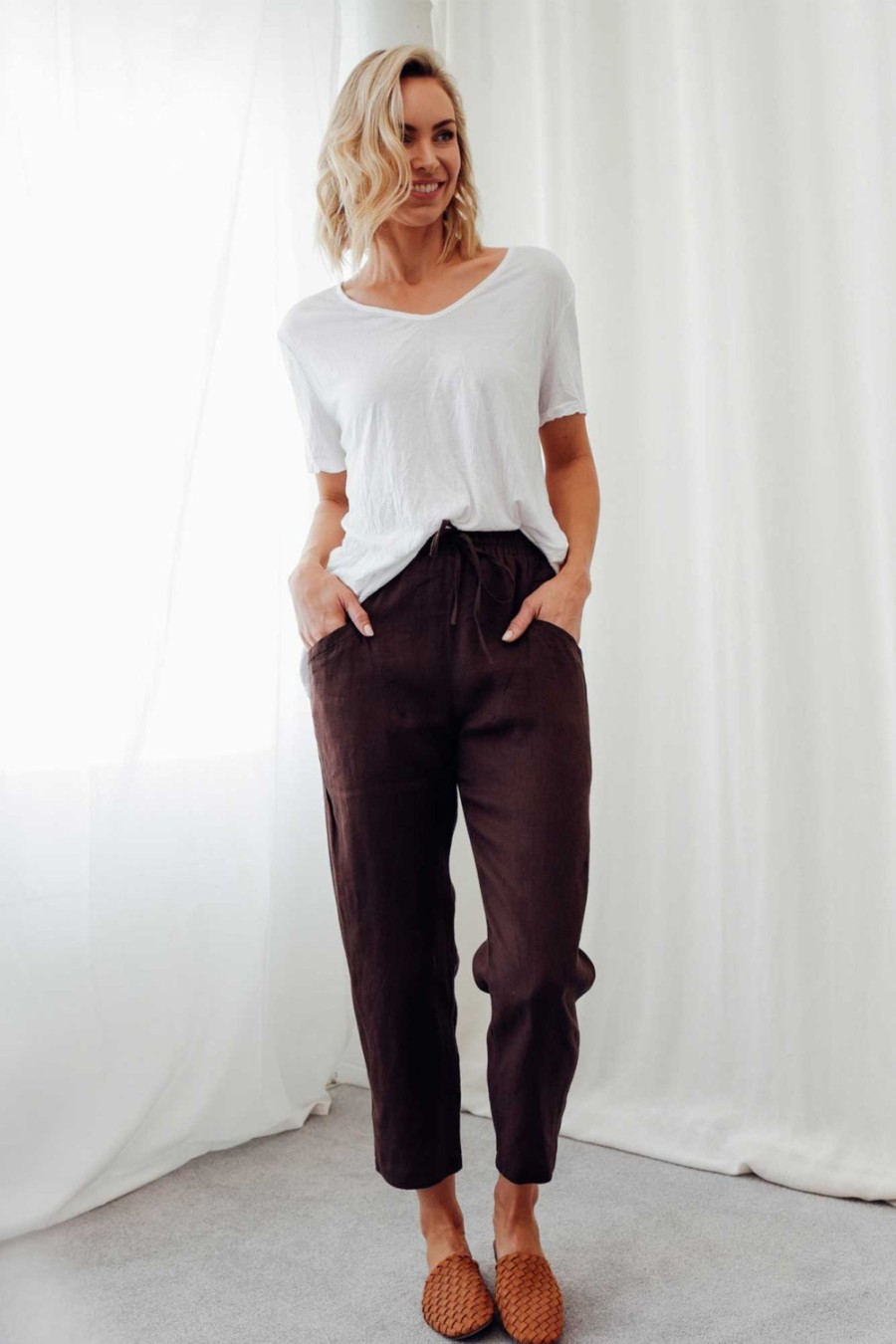 Clothing Silver Wishes Pants | Hardy Chocolate Linen Drawstring Pant