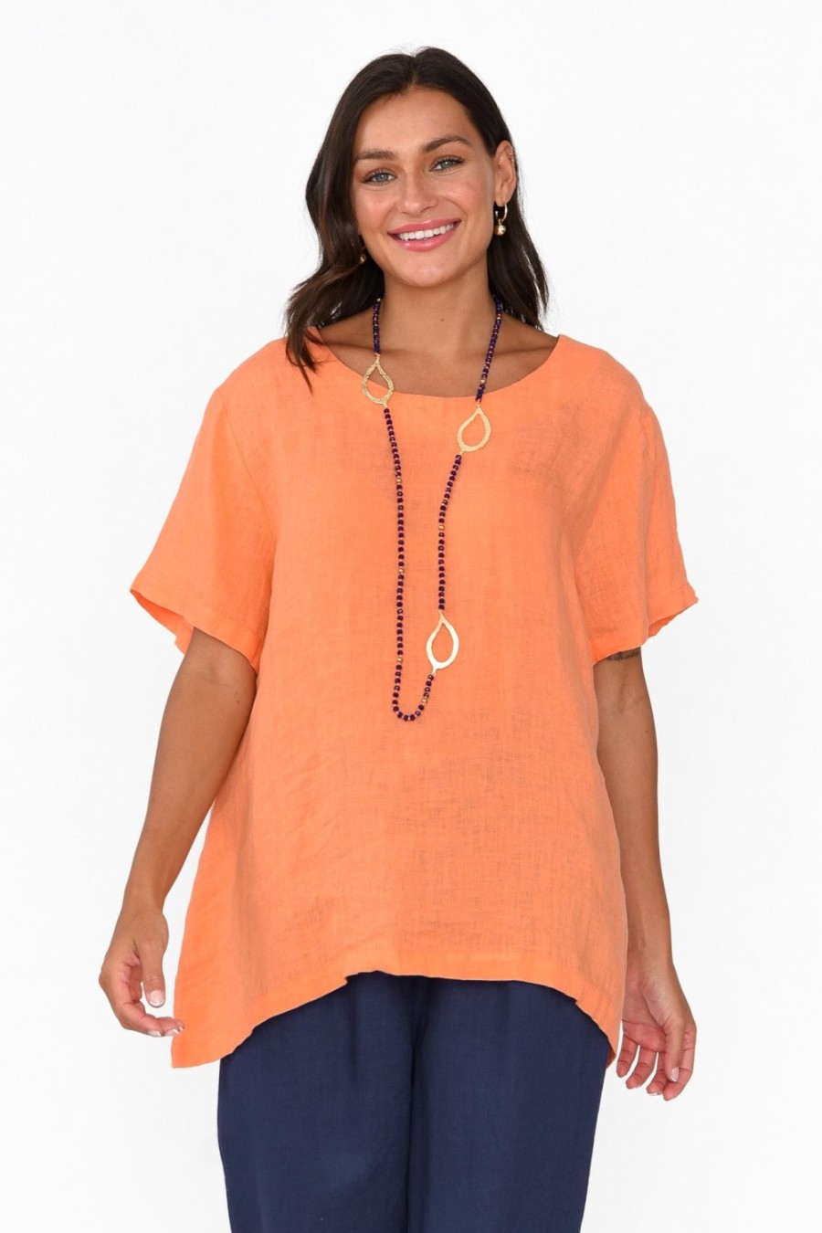 Clothing Cali and Co Linen Tops | Micah Apricot Linen Scoop Neck Top