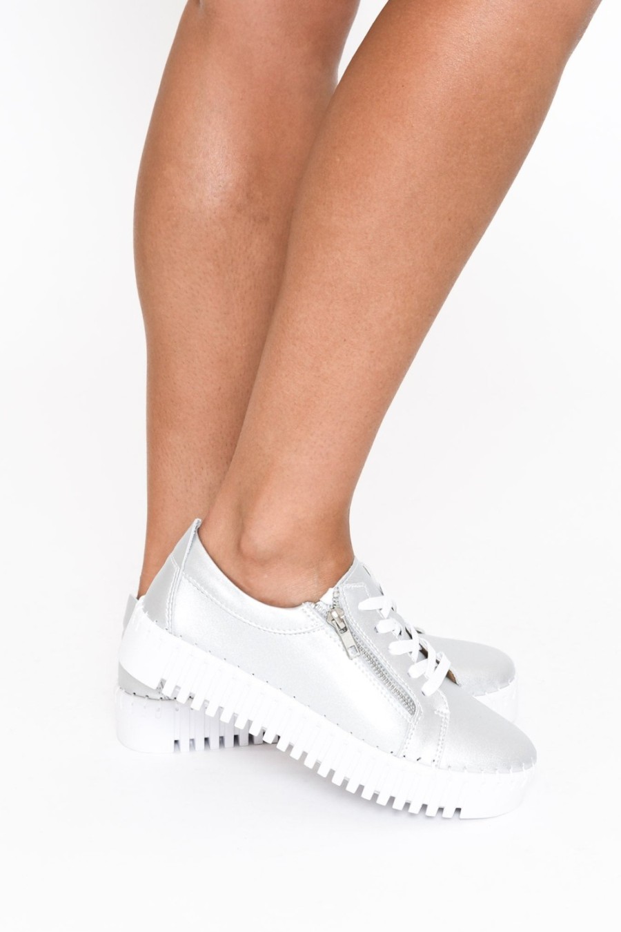 Shoes Bay Lane Leather Sneakers | Medusa Silver Platform Sneaker