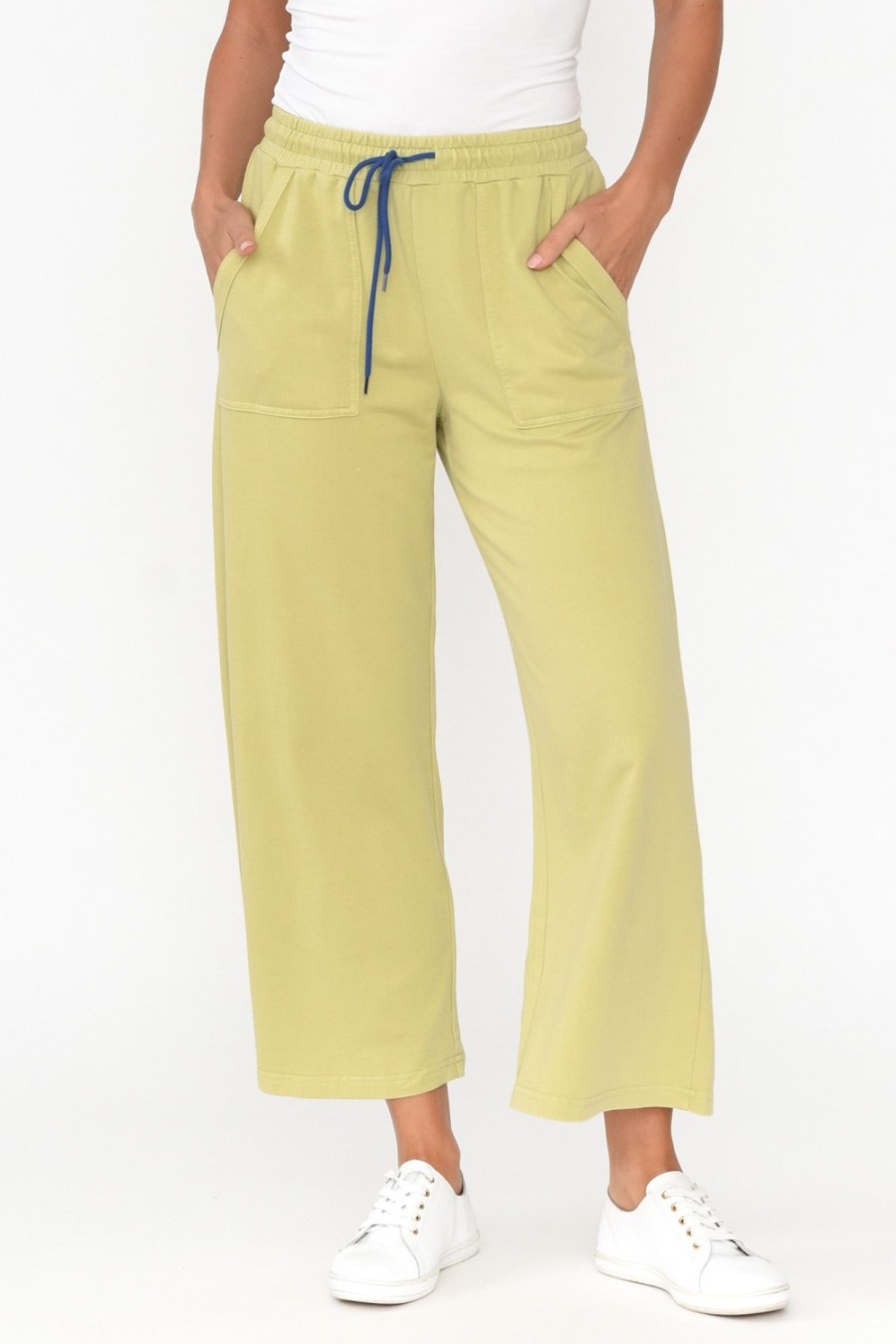 Clothing One Ten Willow Pants | Mariam Green Relaxed Track Pant