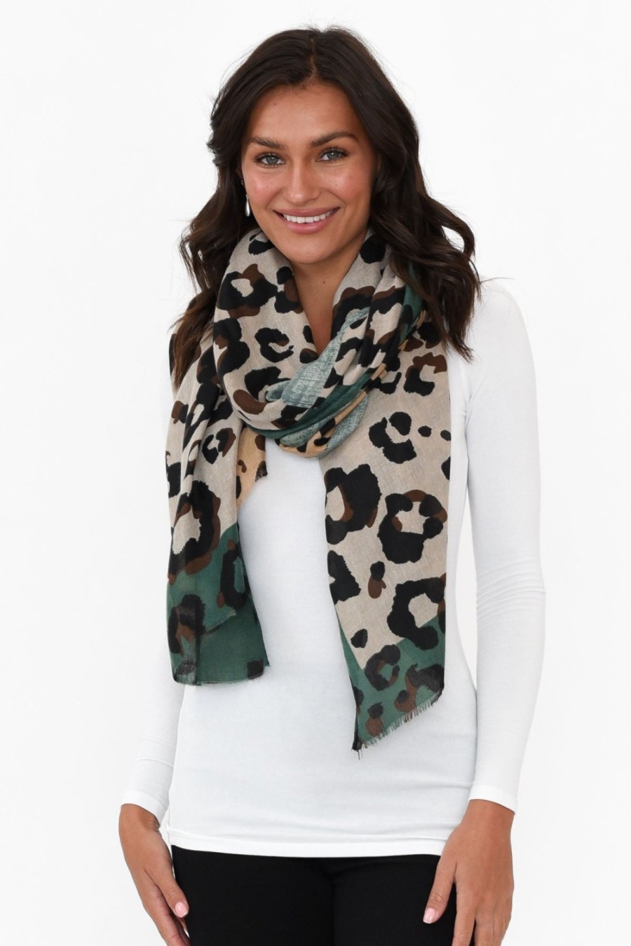 Clothing Enhance Scarves | Kelsie Green Leopard Scarf