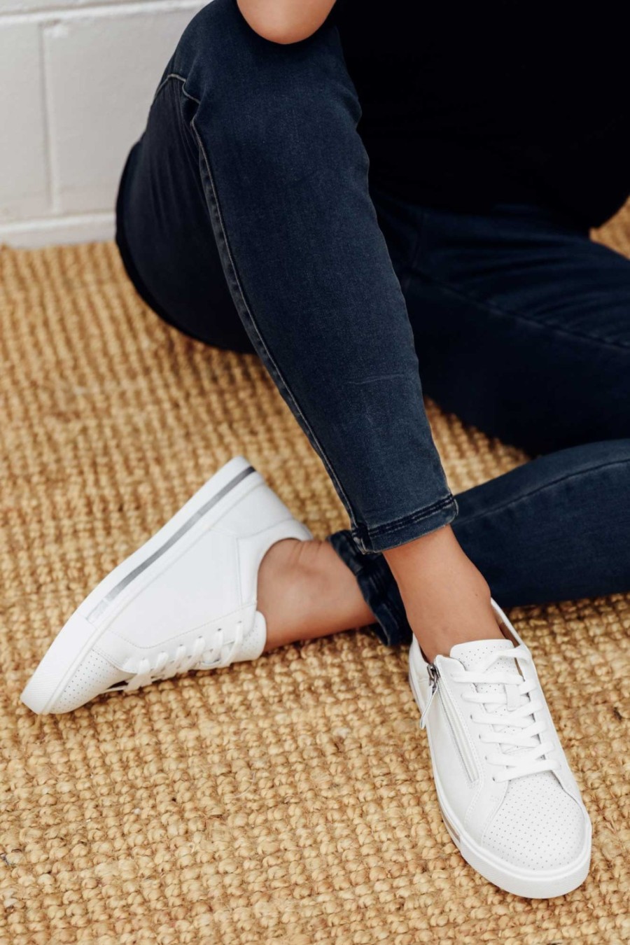 Shoes Bay Lane White Sneakers | Carissa White Silver Sneaker