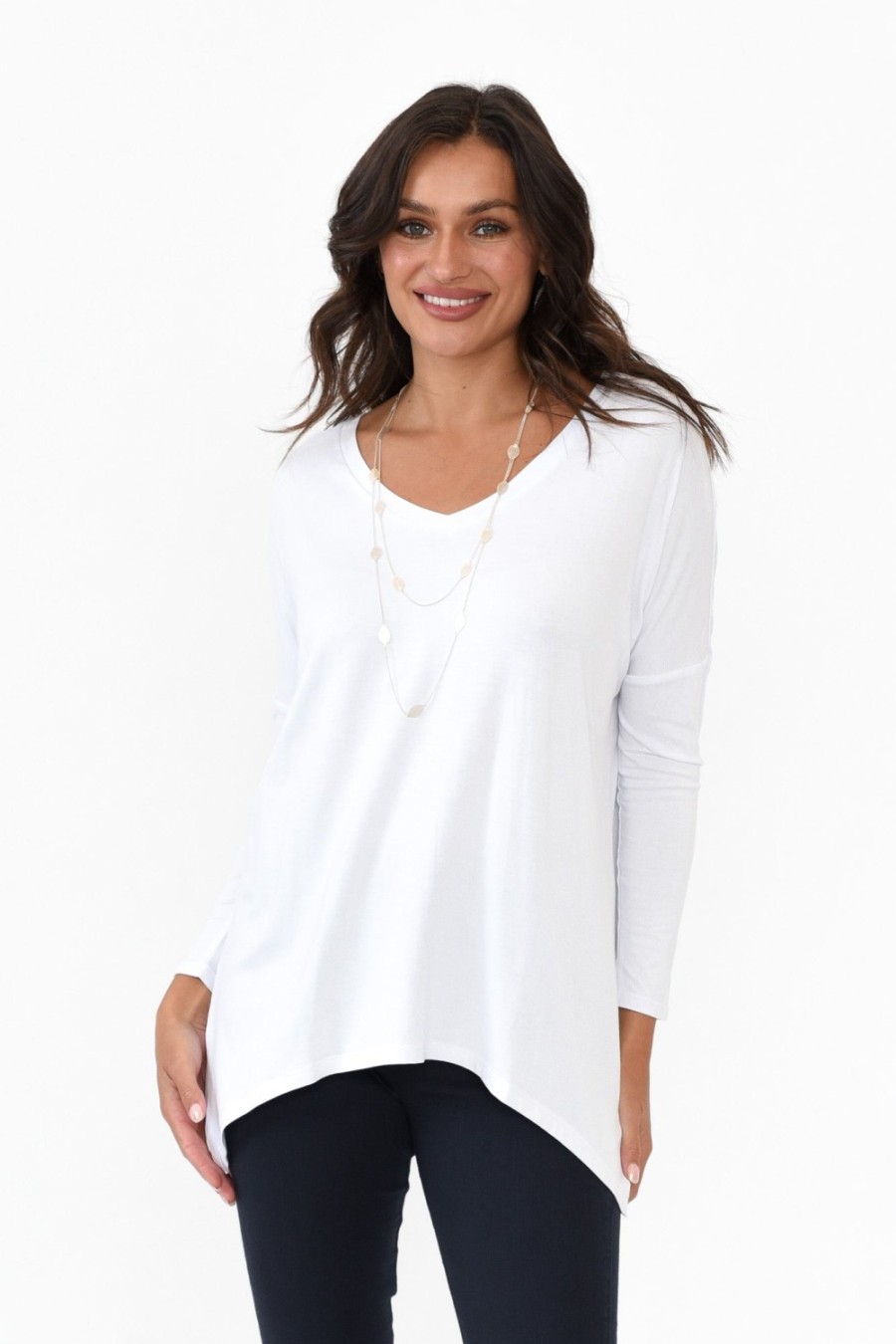 Clothing Betty Basics Sleeved Tops | Geneva White Oversized Top