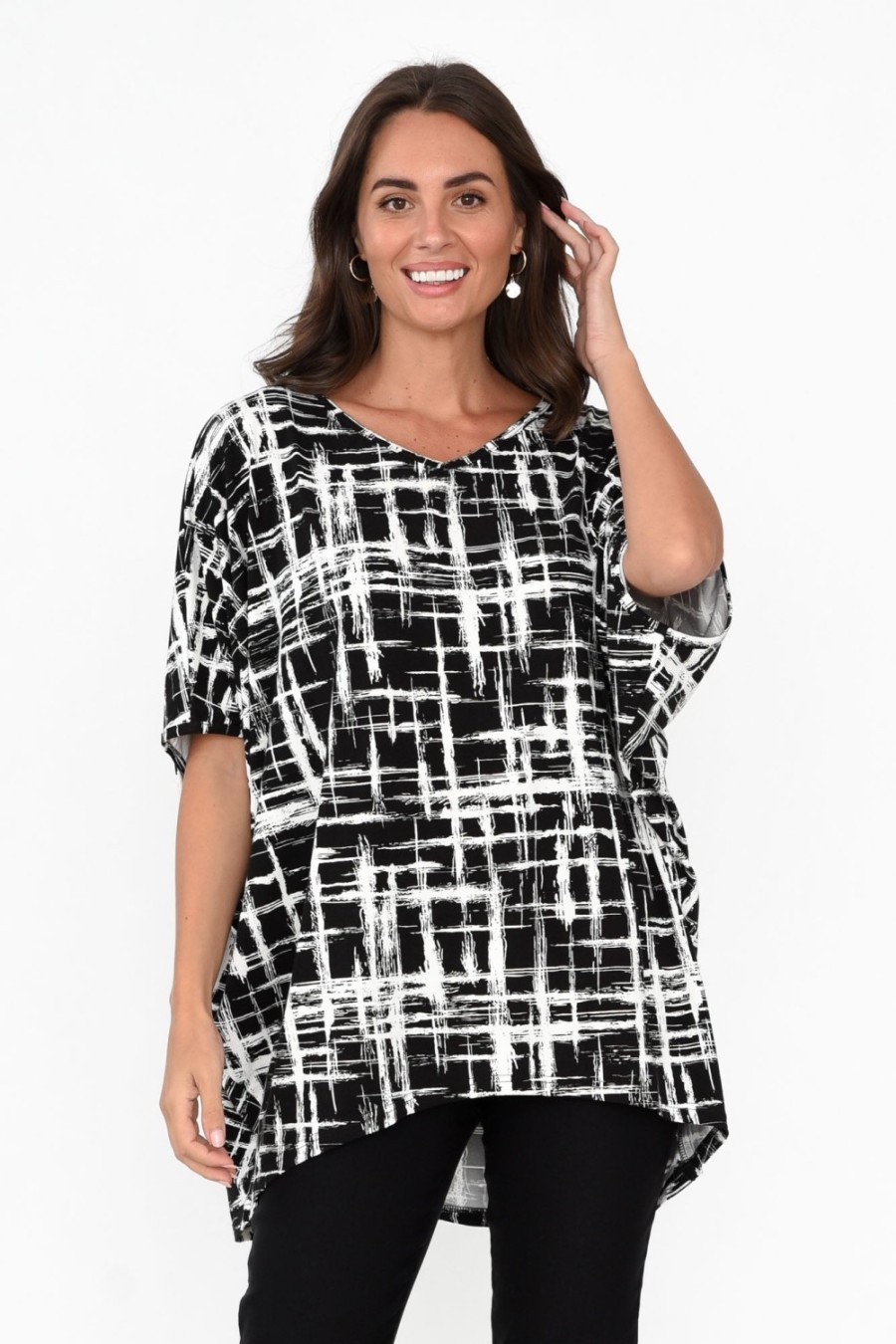 Clothing Bamboo Whispers Tunic Tops | Cherie Black Brush Stroke Bamboo Top