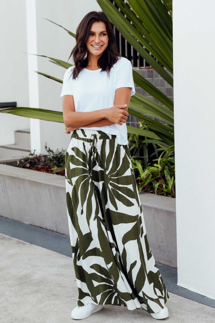 Clothing Label Of Love Pants | Marit Green Leaf Wide Leg Pant