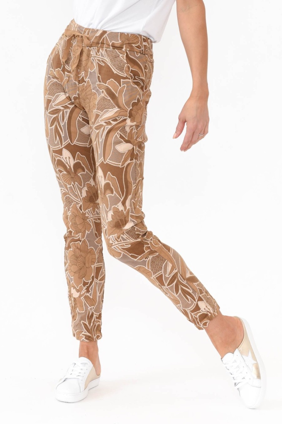 Clothing Rosa Sera Pants | Hartley Brown Floral Crinkle Pant