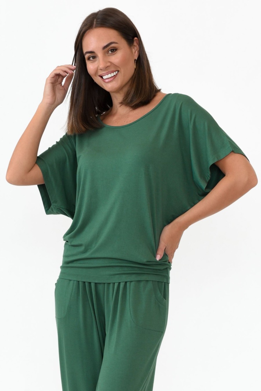 Clothing Betty Basics Sleeved Tops | Emerald Maui Tee